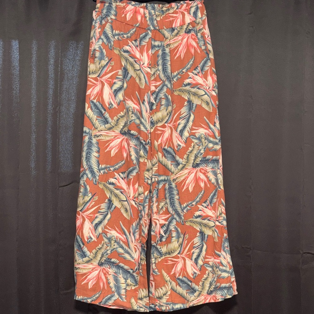 LOFT Leaf Print Pants